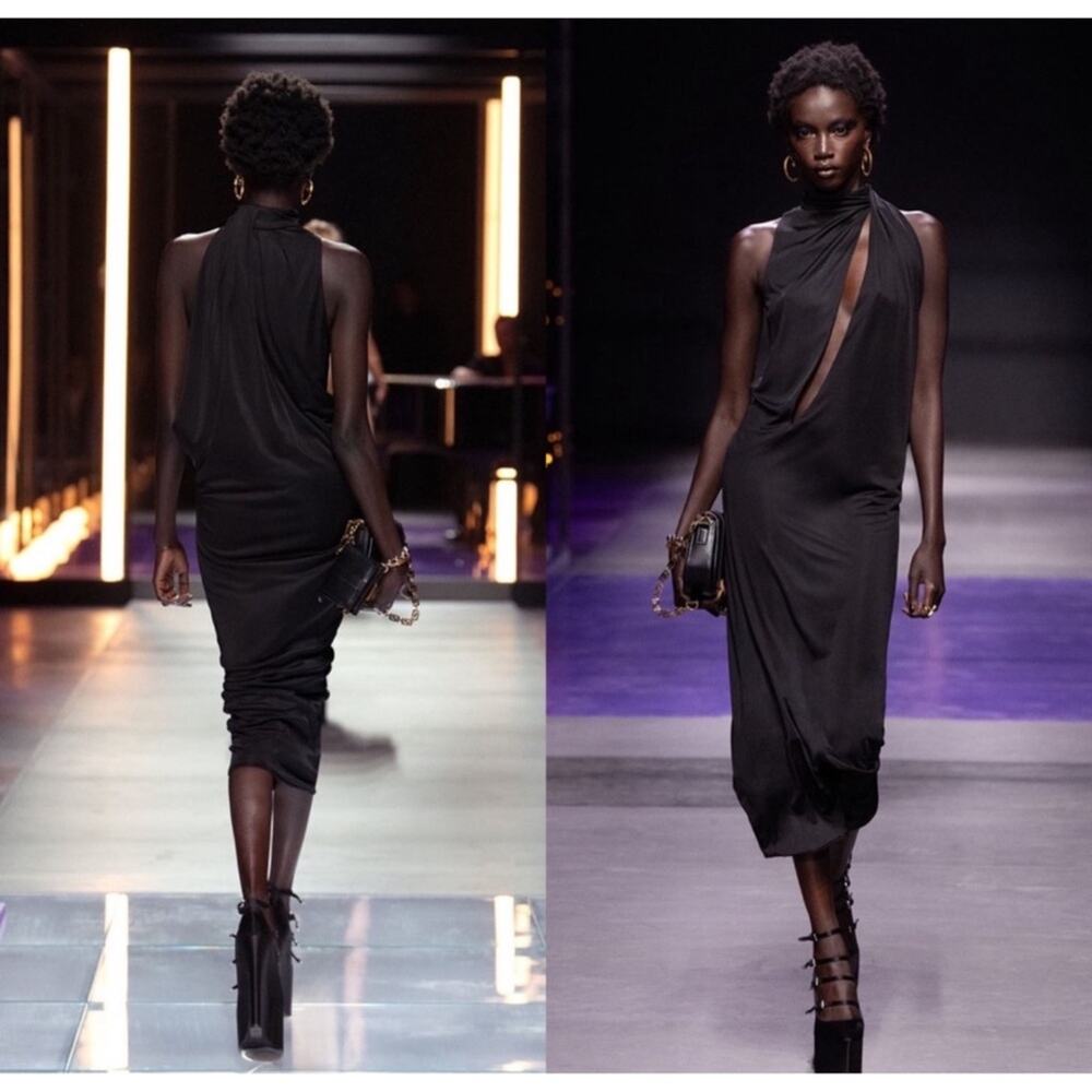 VERSACE Tempest Calf Leather Black Platform Pumps with Gold Hardware Size 39 - Picture 6 of 16